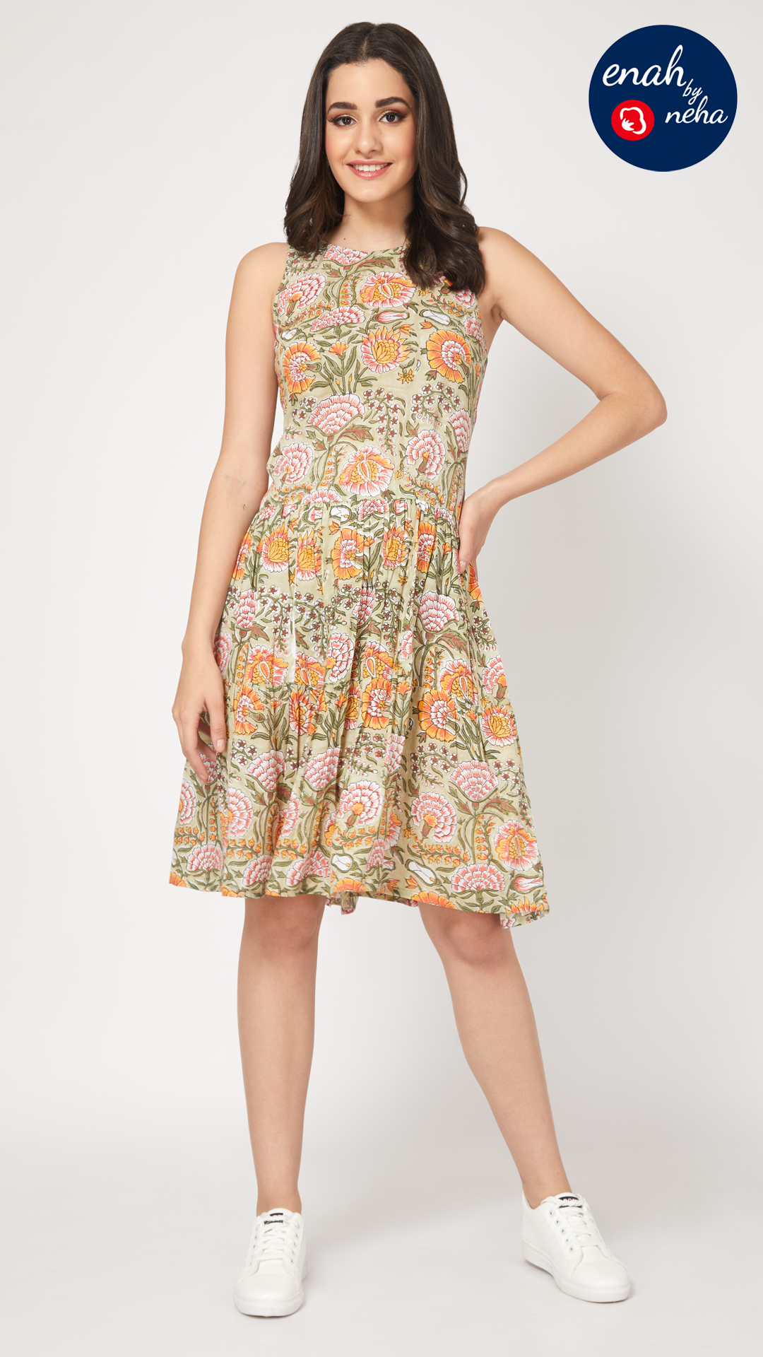 Short dress
