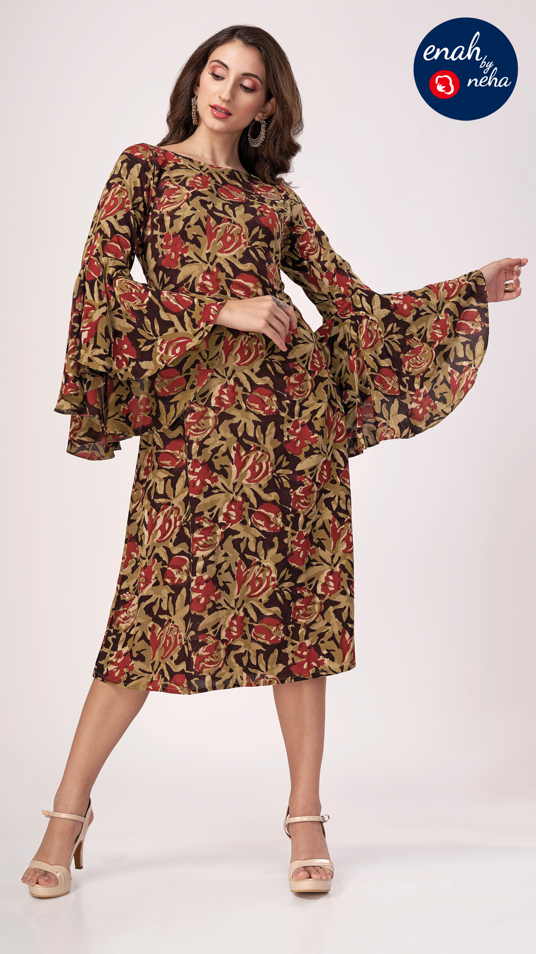 Bell sleeve dress