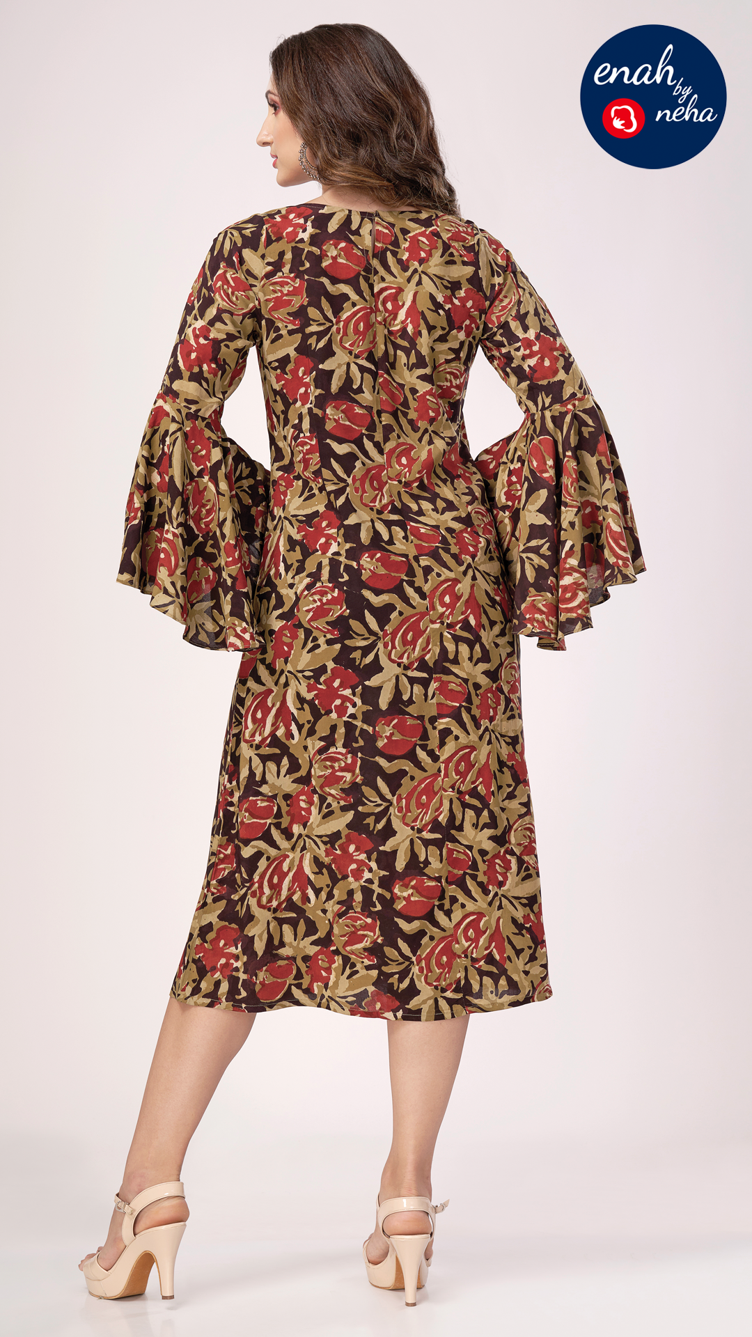 Bell sleeve dress