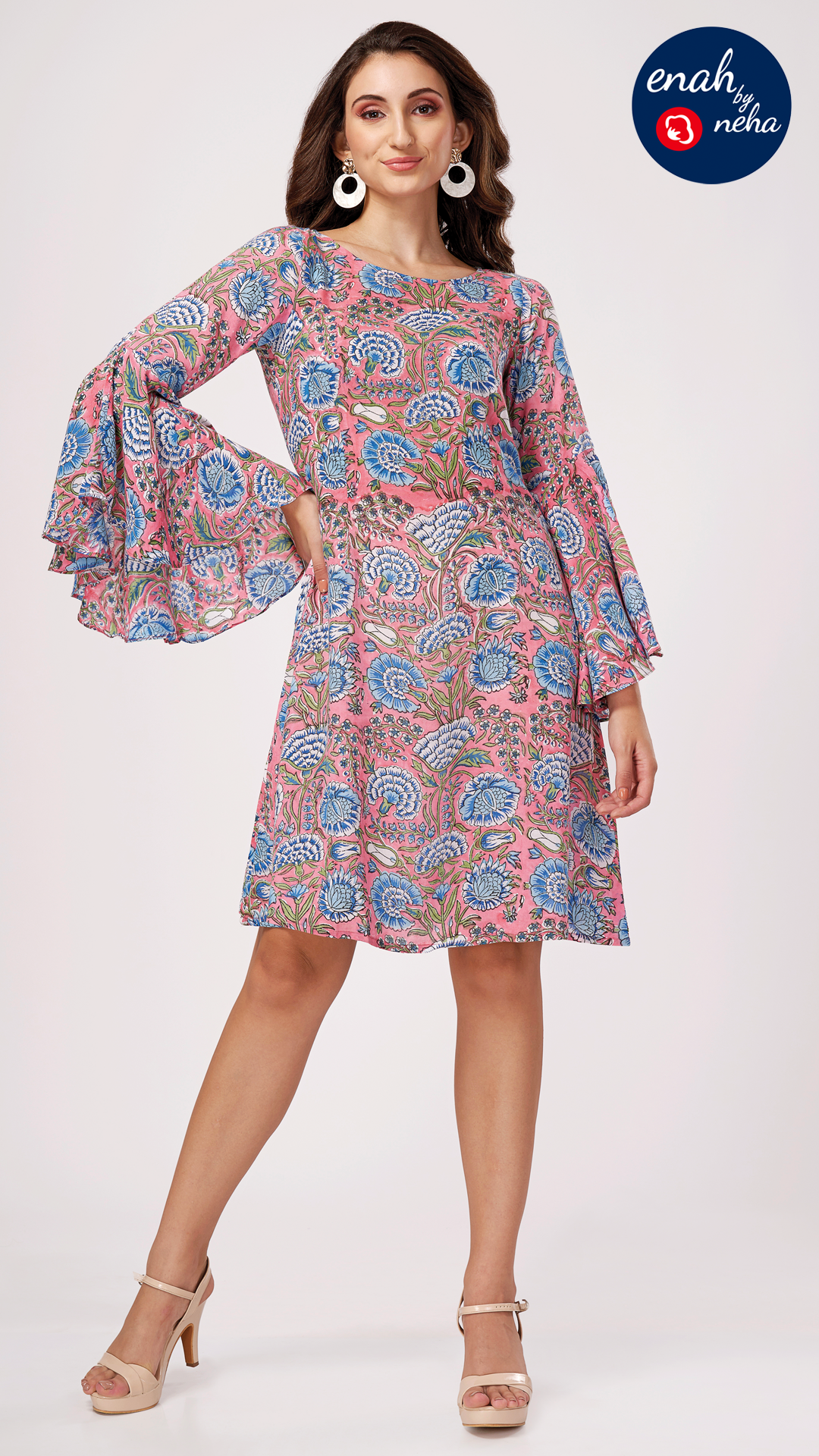 Bell sleeve dress